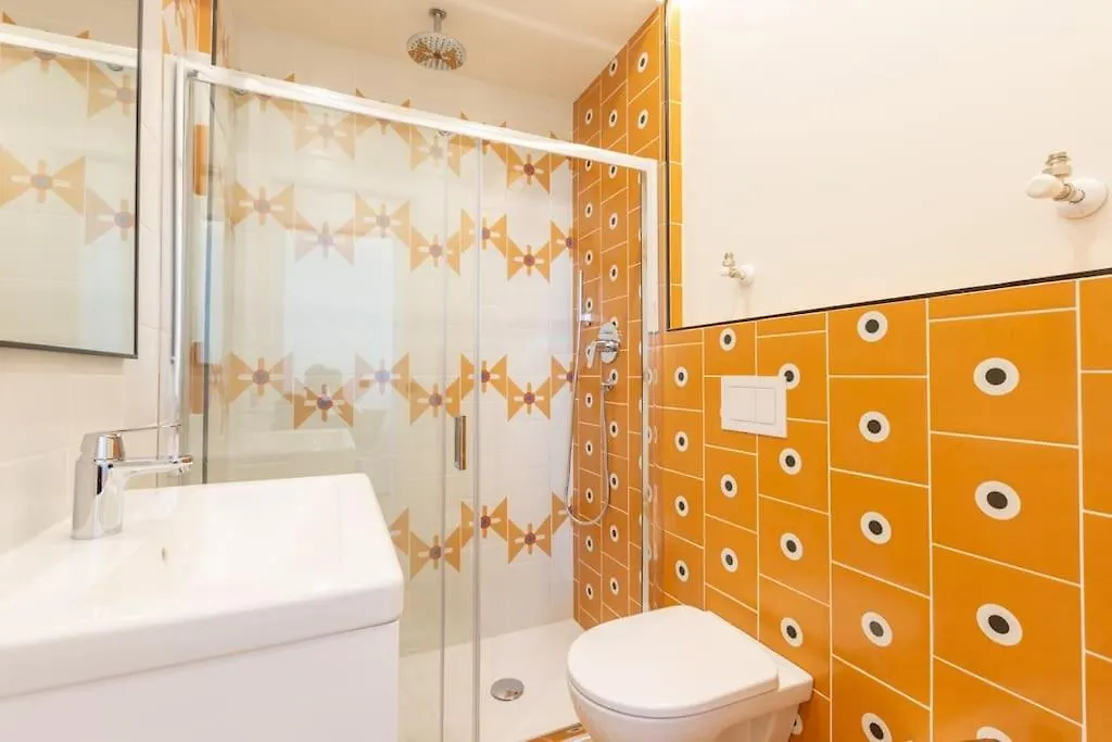 4Fo6 Navigli-Duomo -Yellow Chic Apartment - 밀라노 이탈리아